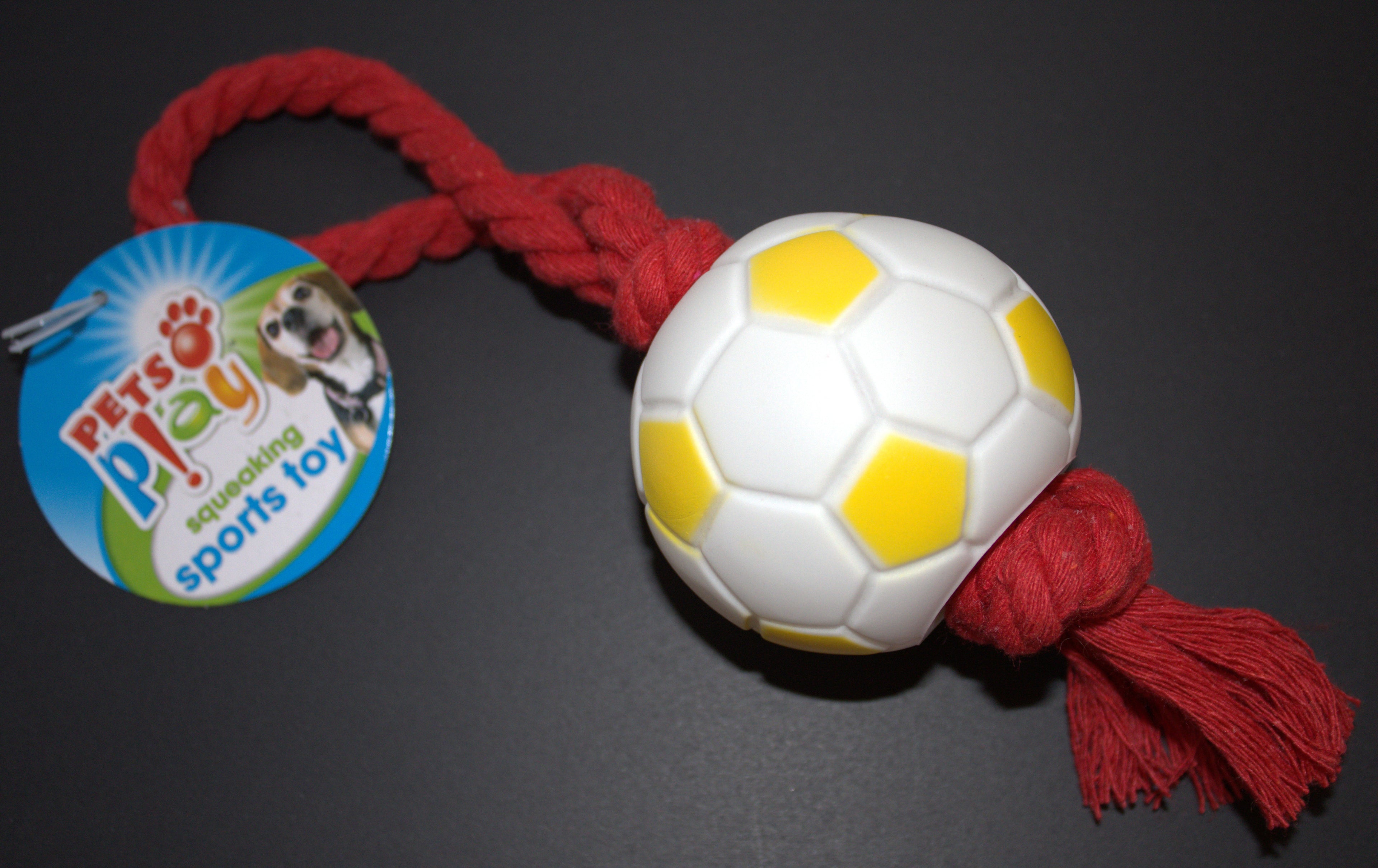 FOOTBALL Squeaky Sports Toy Dog Rope Ball Throw Tug-TOY Puppy Chew