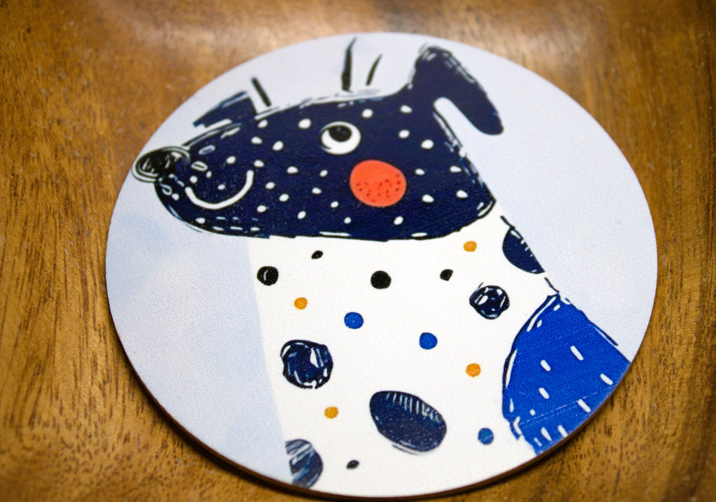 Novelty Coffee/Tea Coasters with Cartoon HAPPY Dog Print Wooden 6 Pieces Set